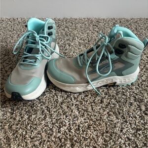 Teal and Gray High-Top hiking boots